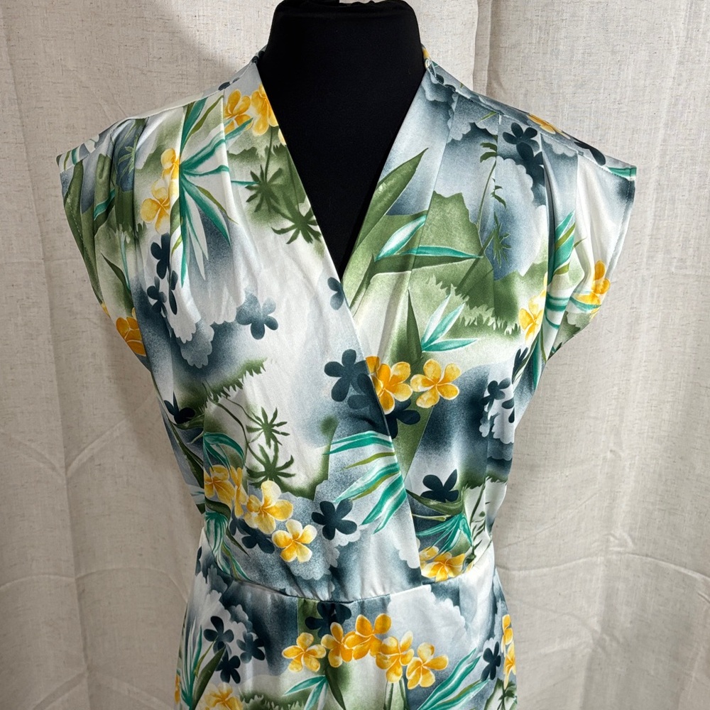 Vintage Tropical Floral Midi Dress